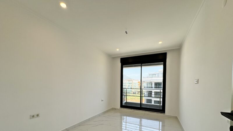 Duplex 2+1 in a new residential complex in Alanya, Oba