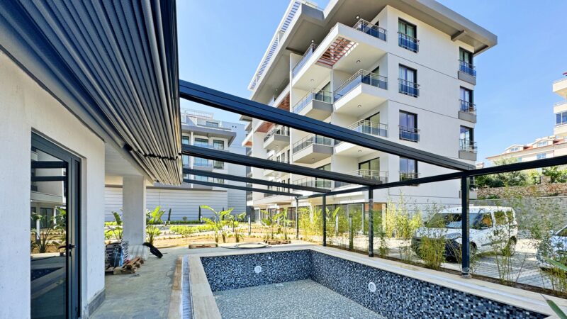 Duplex 2+1 in a new residential complex in Alanya, Oba